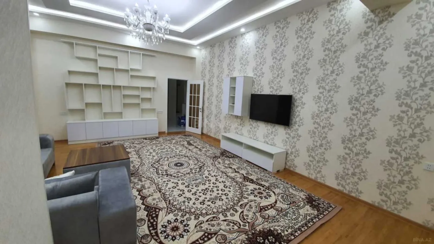 Kirayə verilir 3 otaqlı mənzil 115 m²