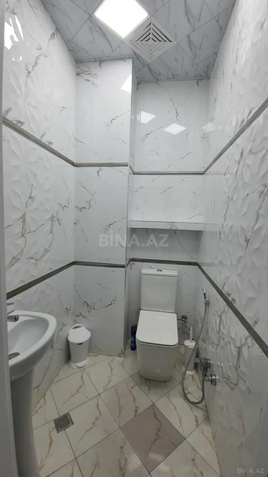 Kirayə verilir 3 otaqlı mənzil 115 m²