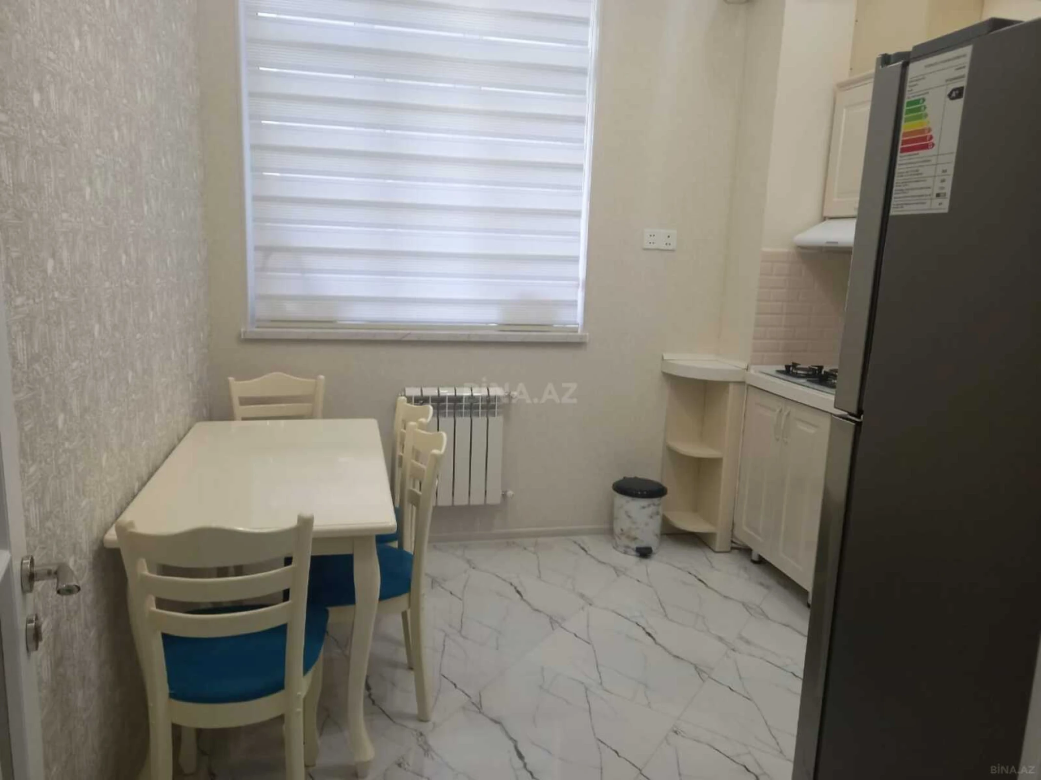 Kirayə verilir 3 otaqlı mənzil 115 m²