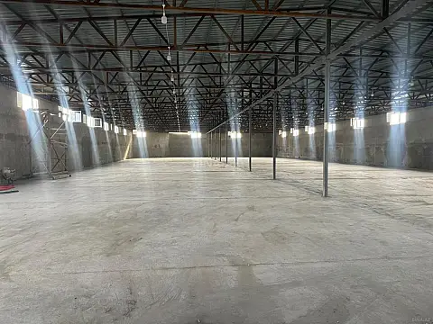 Kirayə verilir obyekt 2000 m²
