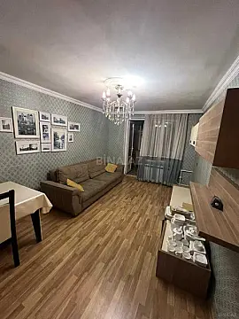 Satılır 3 otaqlı mənzil 61 m²