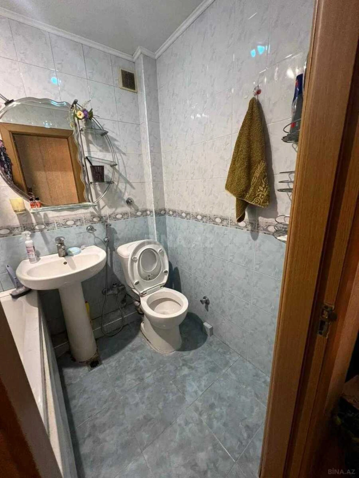 Satılır 3 otaqlı mənzil 61 m²