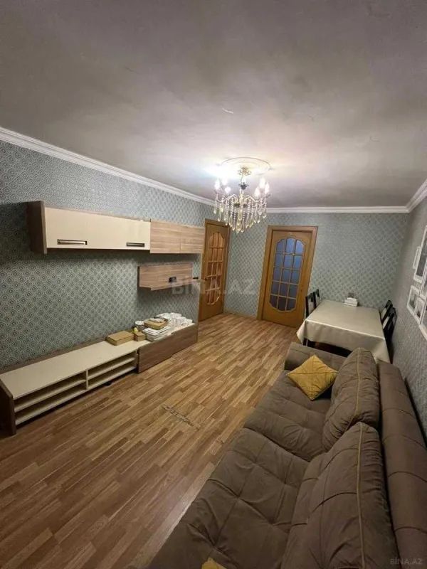 Satılır 3 otaqlı mənzil 61 m²