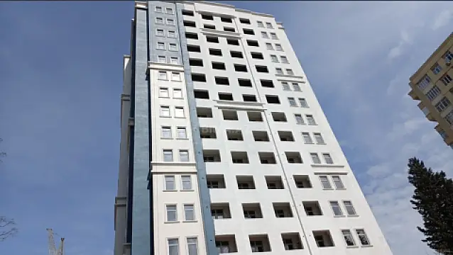Satılır 3 otaqlı mənzil 146 m² — Bakı, İnşaatçılar 3 otaq 146.00 m²