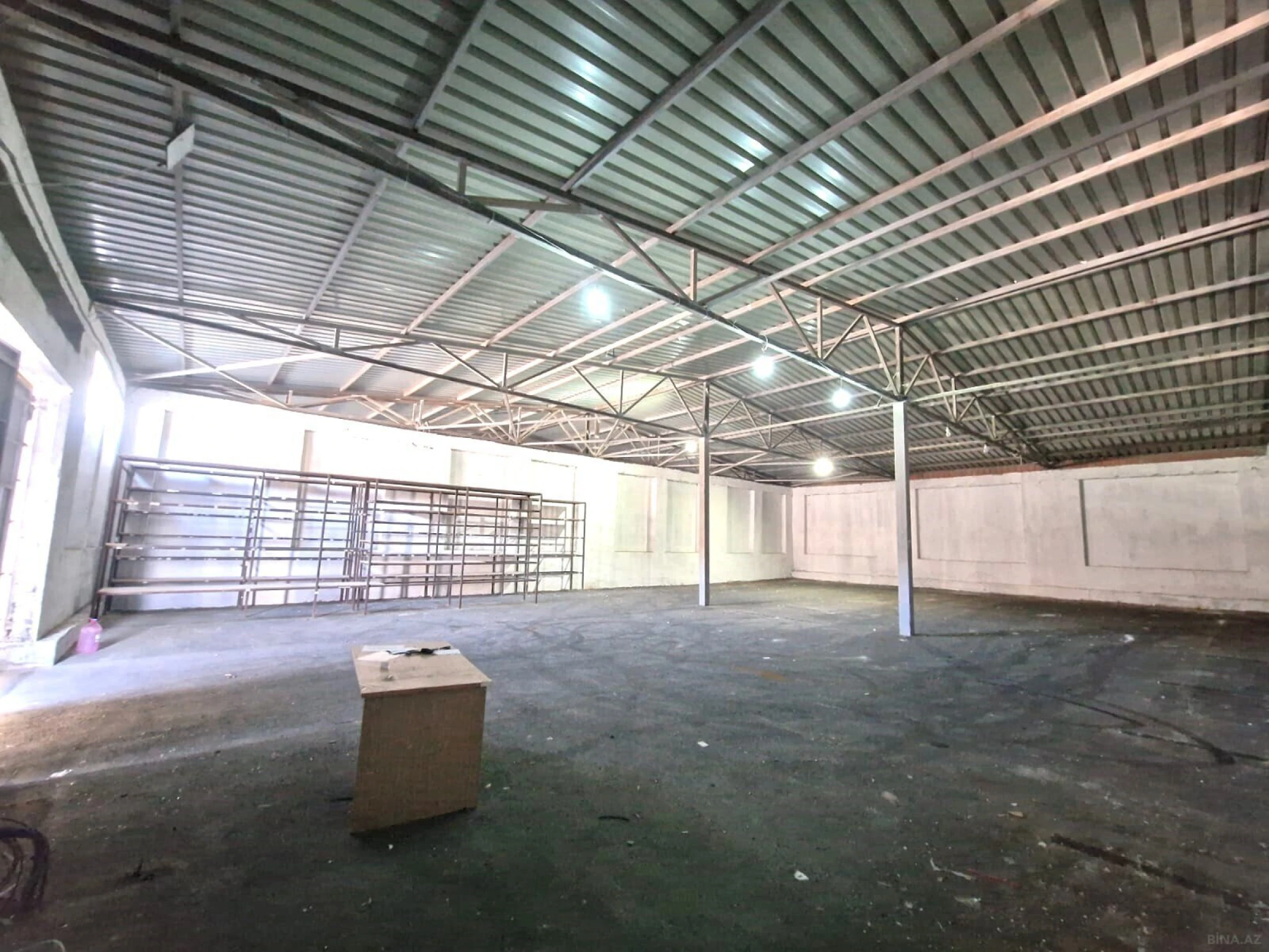 Kirayə verilir obyekt 360 m²