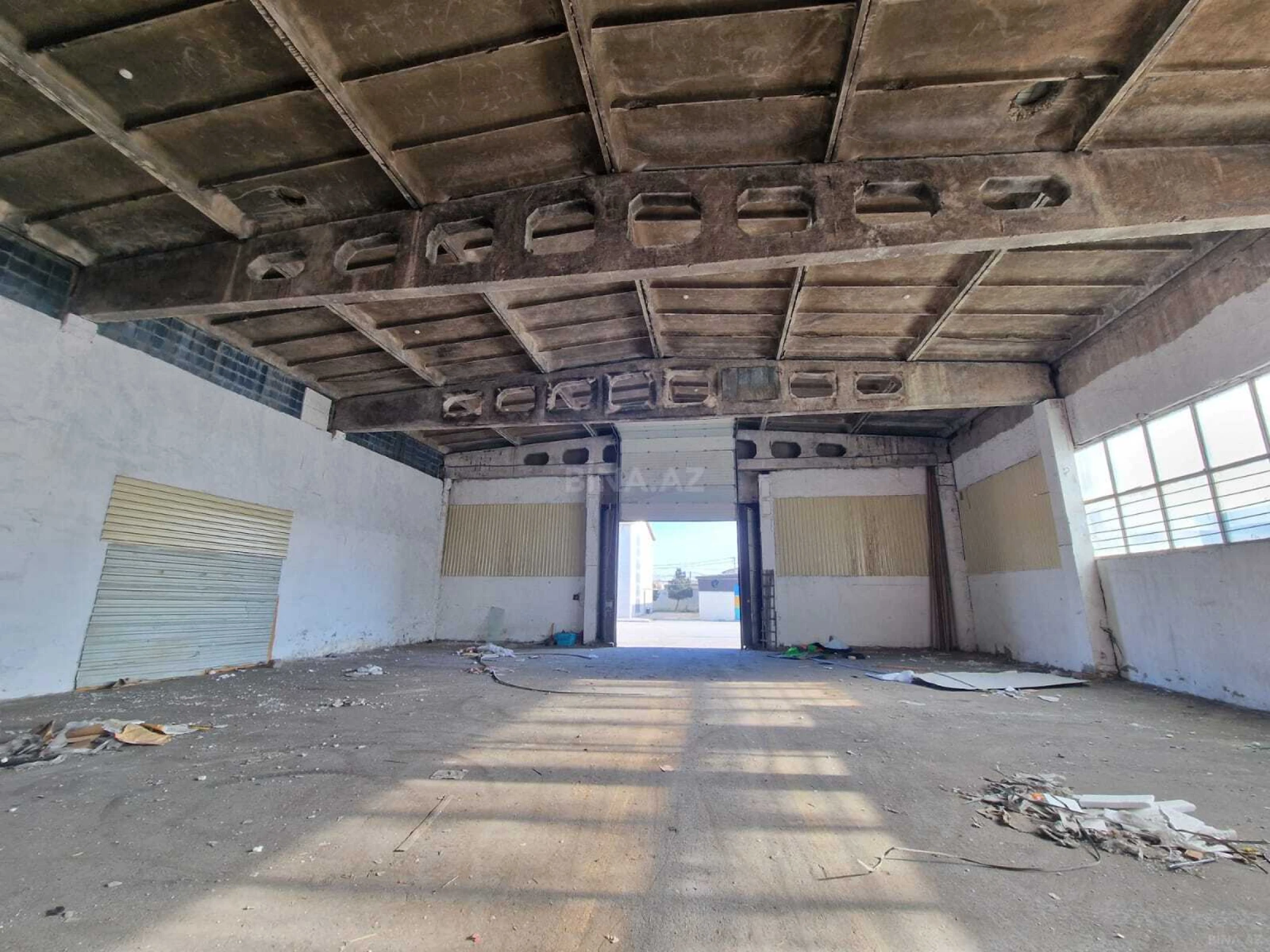 Kirayə verilir obyekt 750 m²