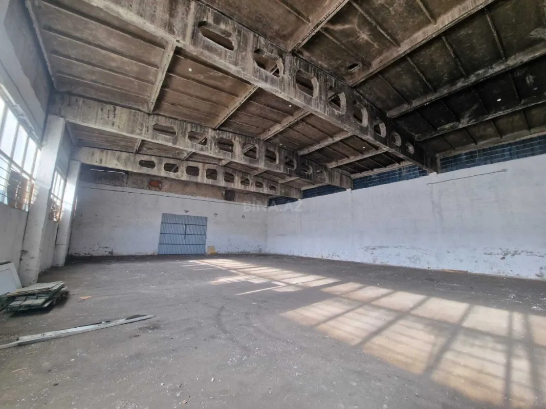 Kirayə verilir obyekt 750 m²