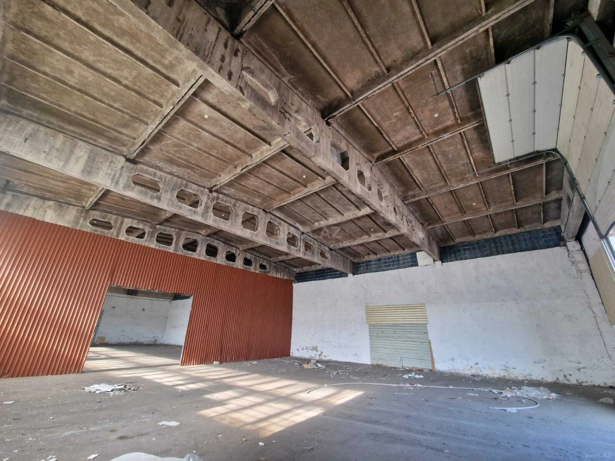 Kirayə verilir obyekt 750 m²