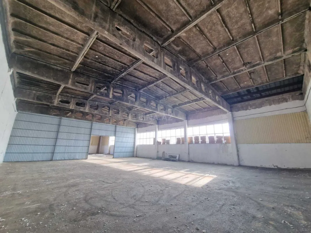 Kirayə verilir obyekt 750 m²