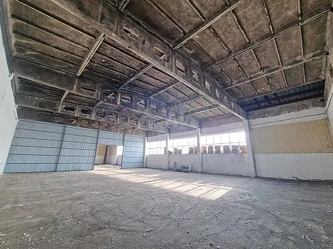 Kirayə verilir obyekt 750 m²