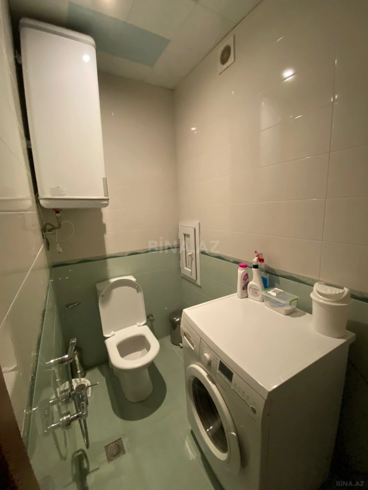 Kirayə verilir 3 otaqlı mənzil 139 m²