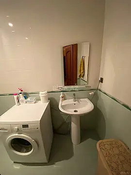 Kirayə verilir 3 otaqlı mənzil 139 m²