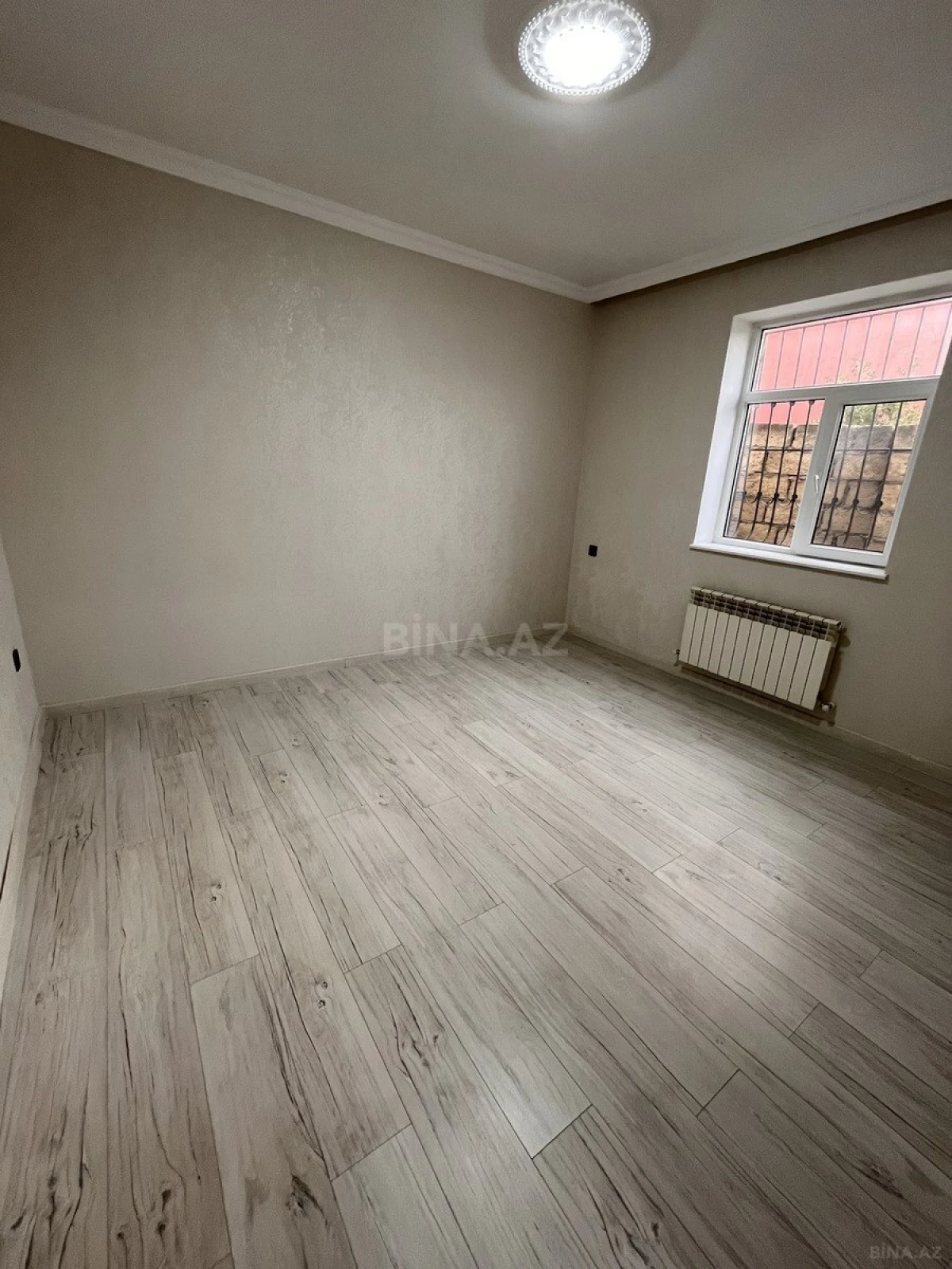 Satılır 2 otaqlı həyət evi 52 m²