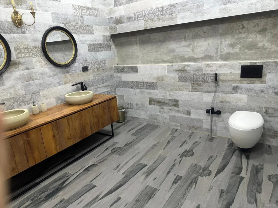 Kirayə verilir 7 otaqlı həyət evi 1200 m²