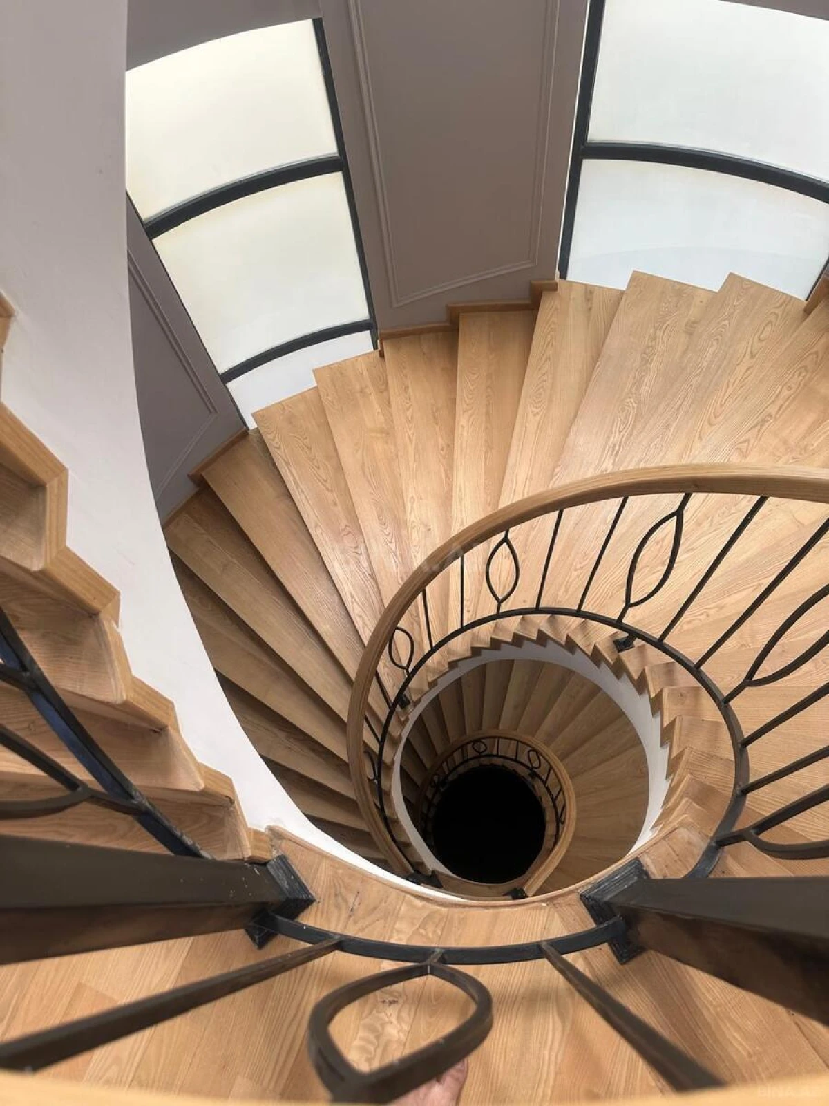 Kirayə verilir 7 otaqlı həyət evi 1200 m²