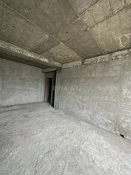 Satılır 5 otaqlı mənzil 233 m²