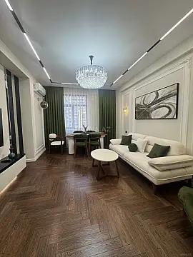 Satılır 2 otaqlı mənzil 86 m²