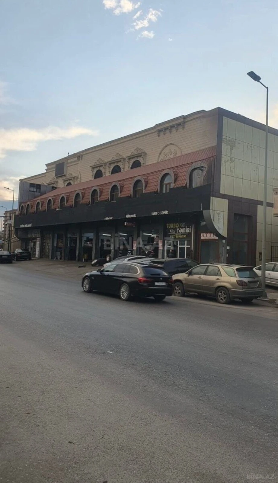 Satılır obyekt 800 m²