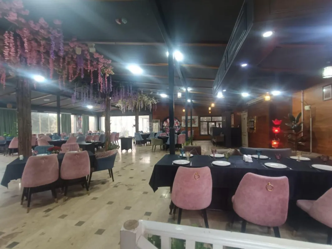 Satılır obyekt 800 m²