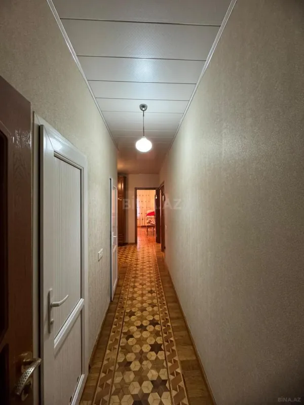 Satılır 4 otaqlı mənzil 95 m²