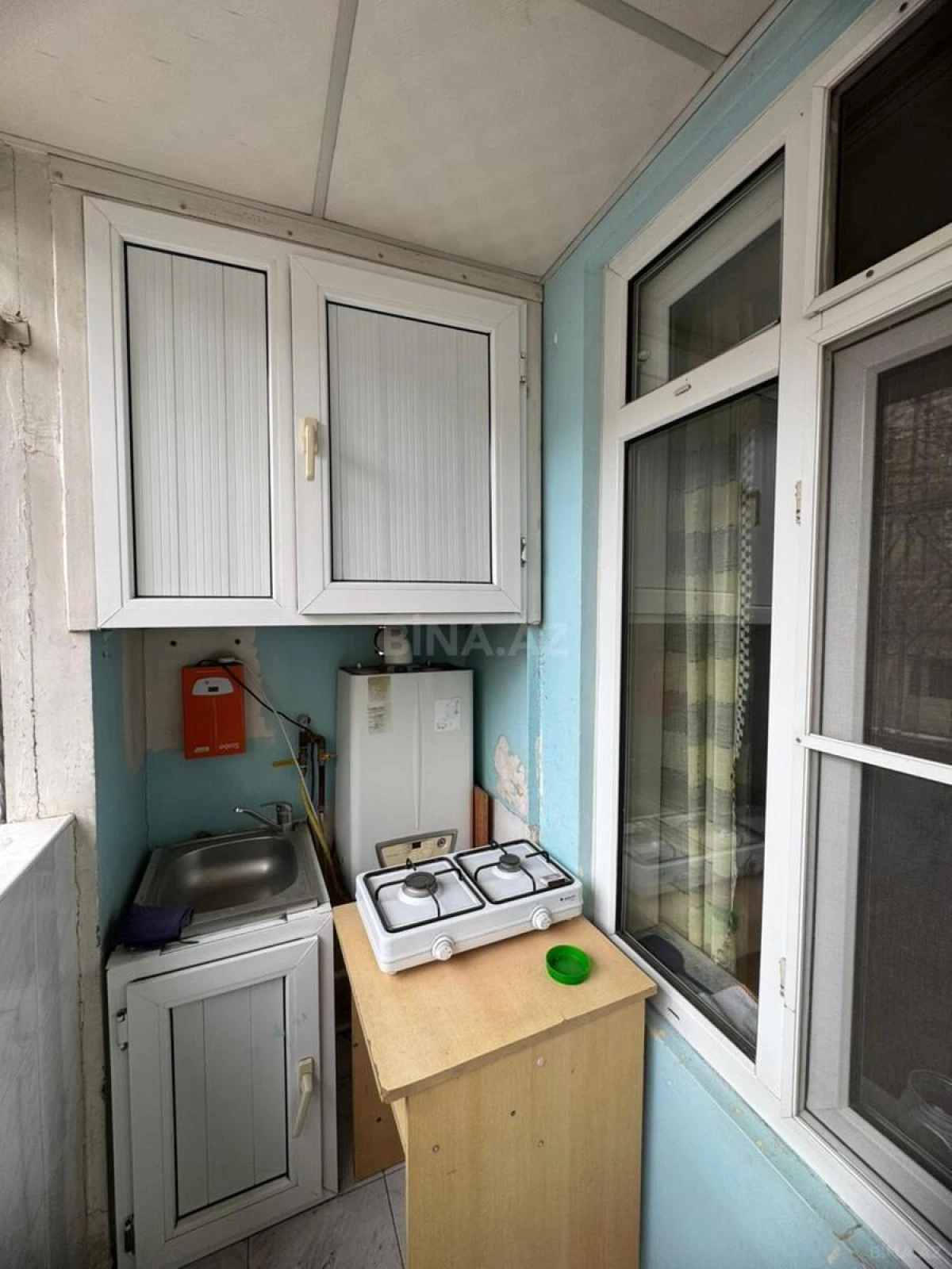 Satılır 4 otaqlı mənzil 95 m²