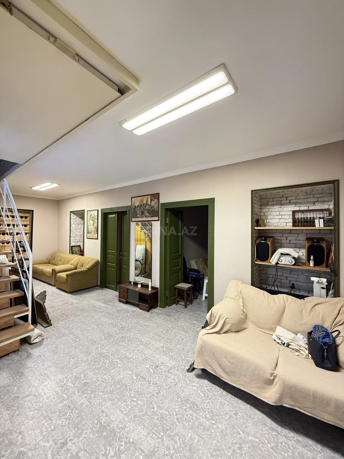 Satılır 5 otaqlı həyət evi 250 m²