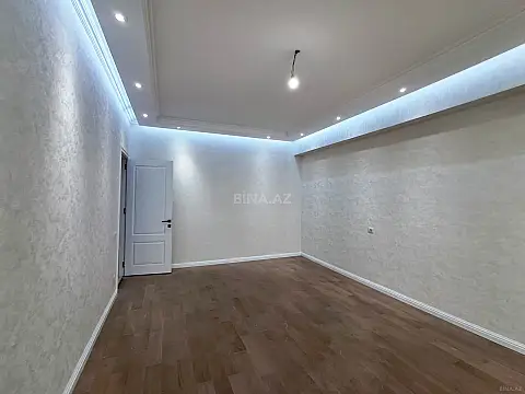 Satılır 3 otaqlı mənzil 82.7 m²