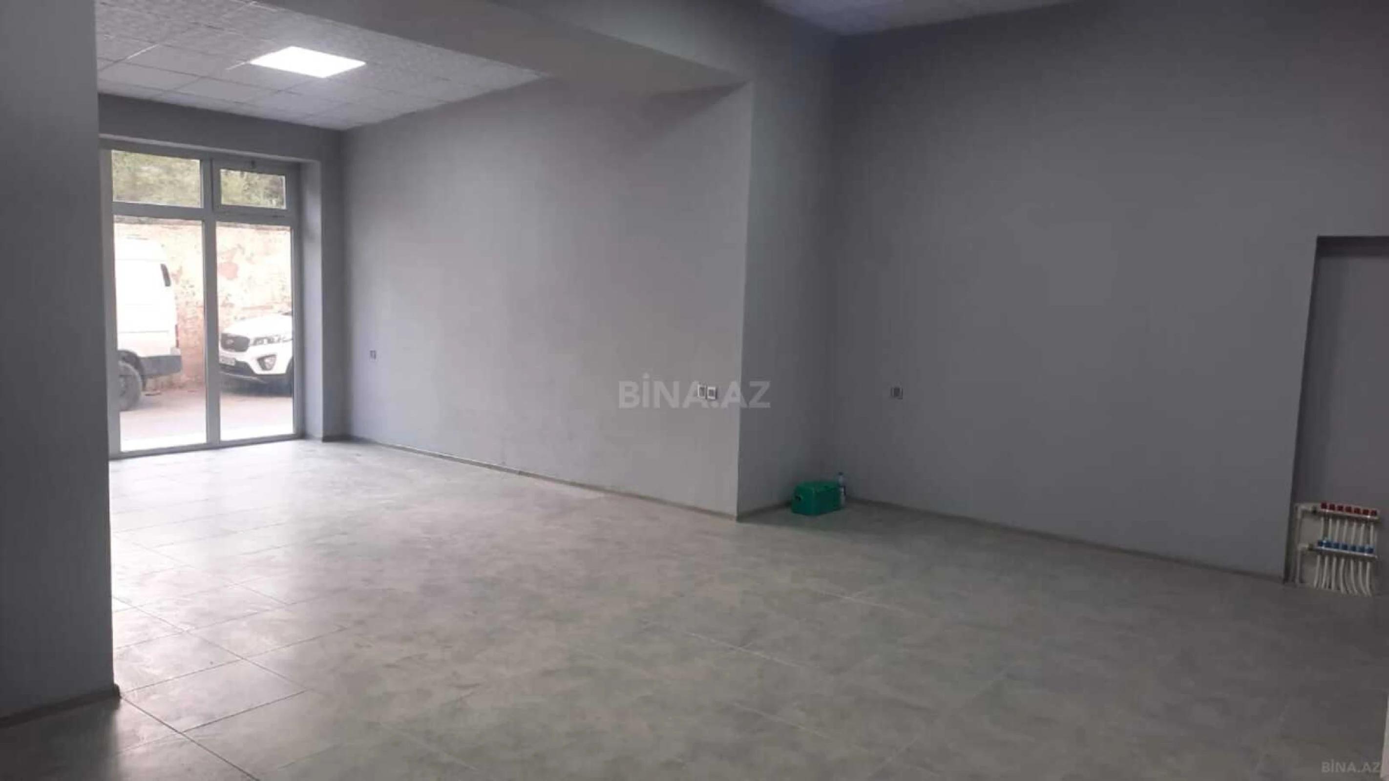 Satılır obyekt 90 m²
