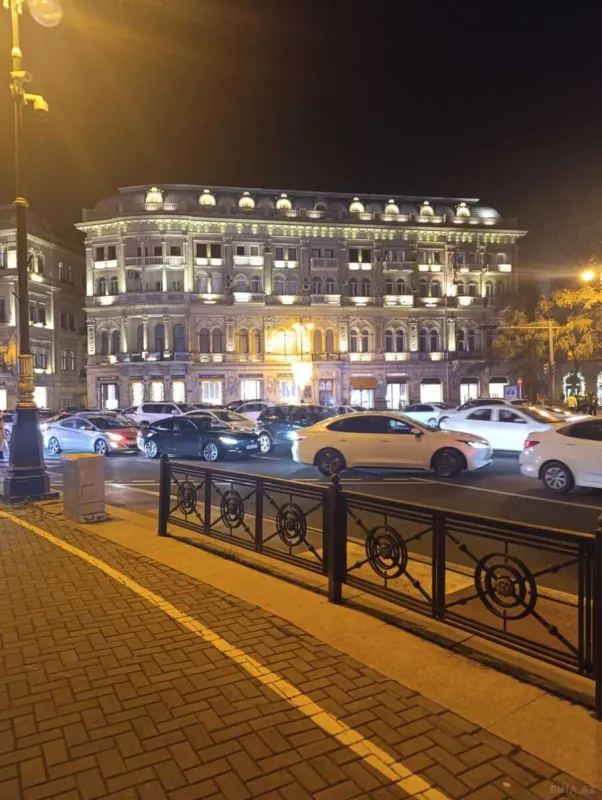 Satılır 4 otaqlı mənzil 105 m²