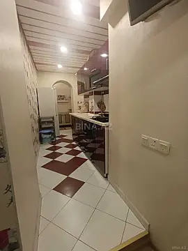Satılır 4 otaqlı mənzil 105 m²