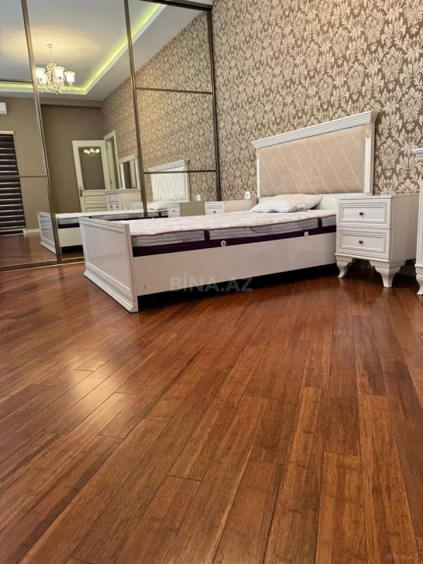 Kirayə verilir 4 otaqlı mənzil 180 m²