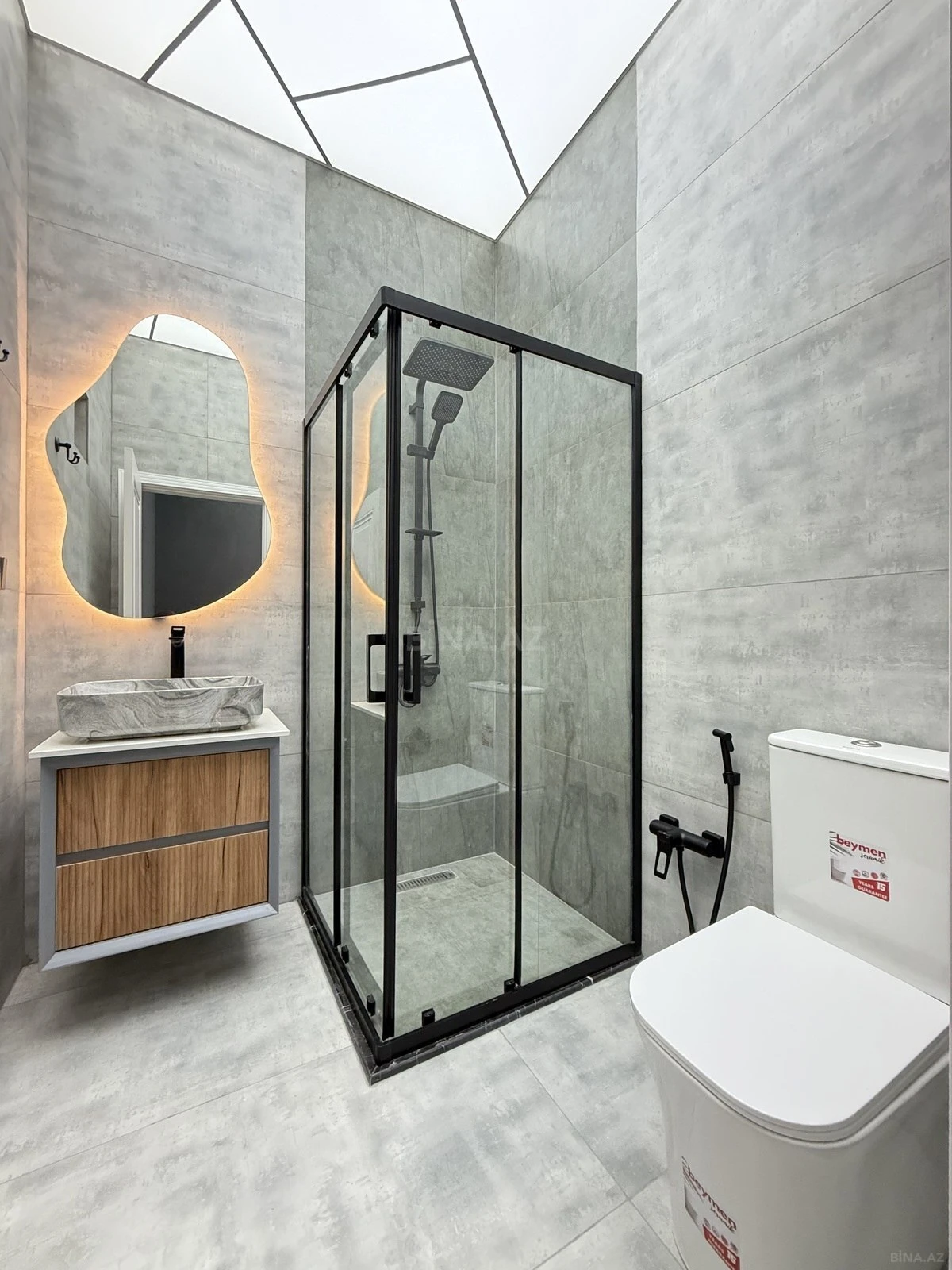 Satılır 4 otaqlı həyət evi 160 m²