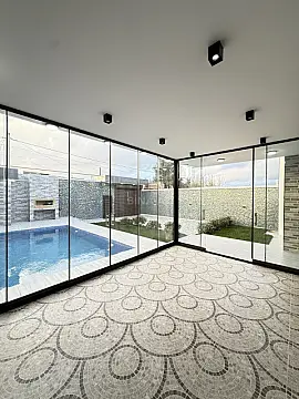 Satılır 4 otaqlı həyət evi 160 m²