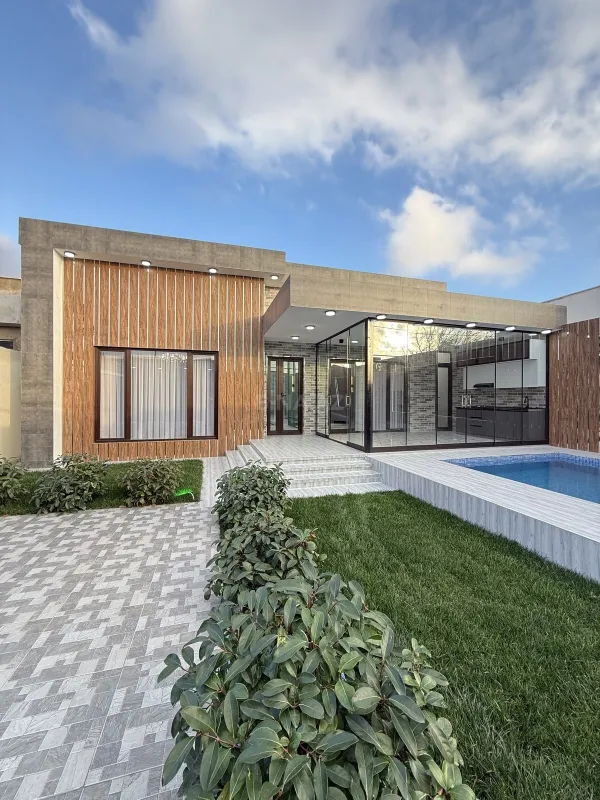 Satılır 4 otaqlı həyət evi 160 m²