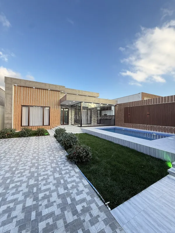 Satılır 4 otaqlı həyət evi 160 m²