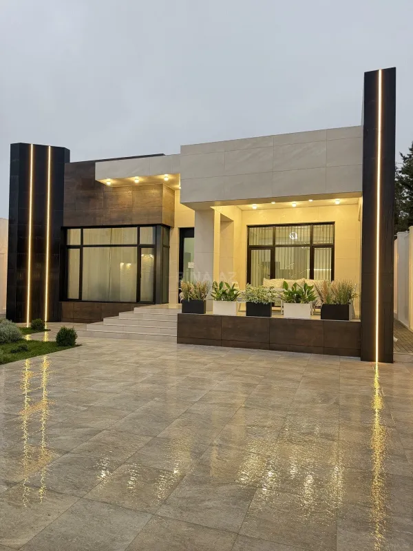 Satılır 5 otaqlı həyət evi 230 m²