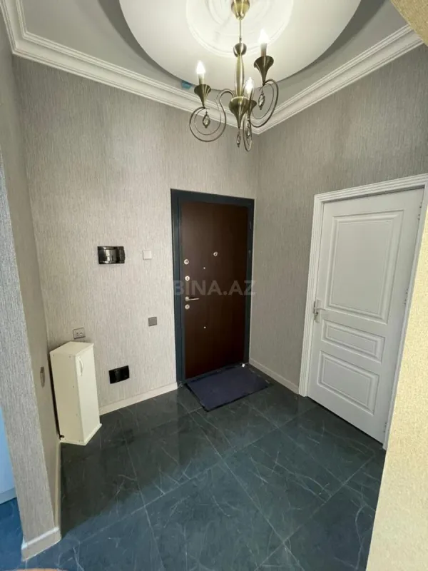 Kirayə verilir 2 otaqlı mənzil 65 m²