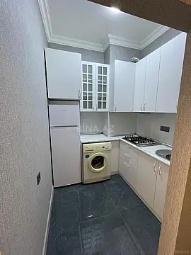 Kirayə verilir 2 otaqlı mənzil 65 m²