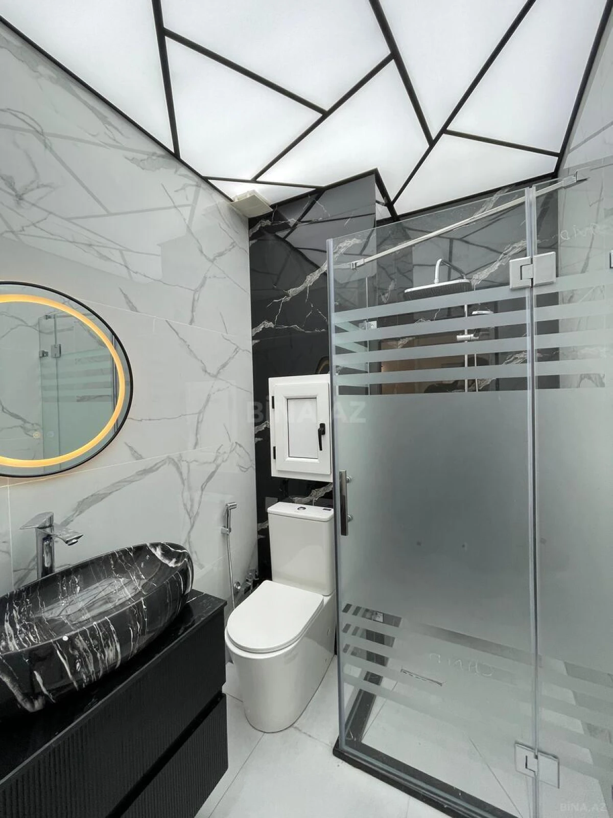 Satılır 3 otaqlı mənzil 65 m²