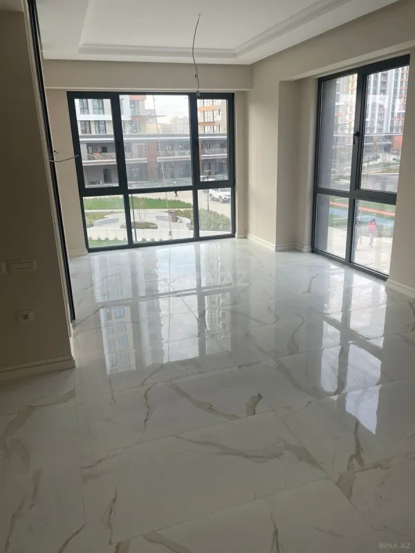 Satılır 3 otaqlı mənzil 84 m²
