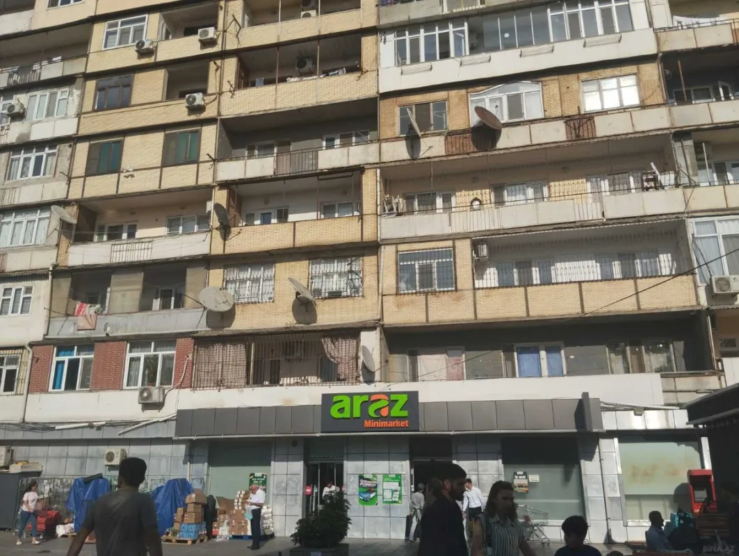 Satılır 3 otaqlı mənzil 70 m²