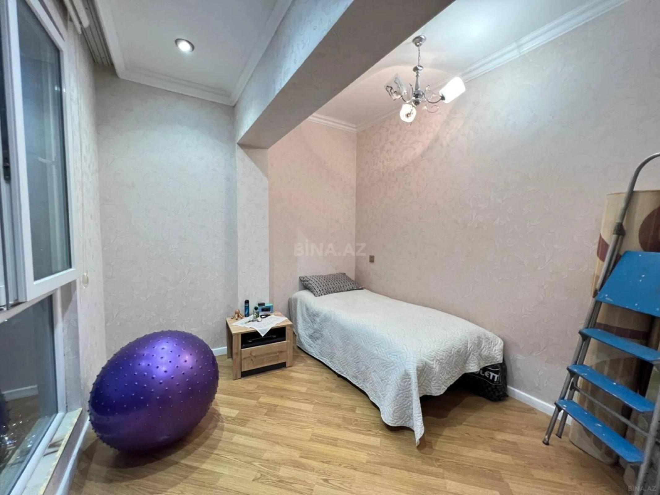 Satılır 3 otaqlı mənzil 70 m²