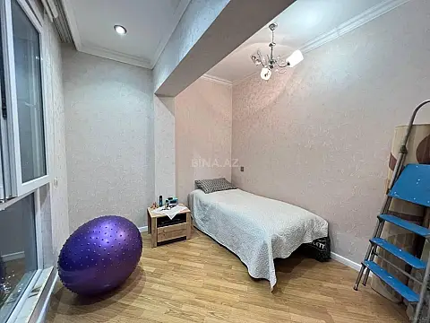 Satılır 3 otaqlı mənzil 70 m²