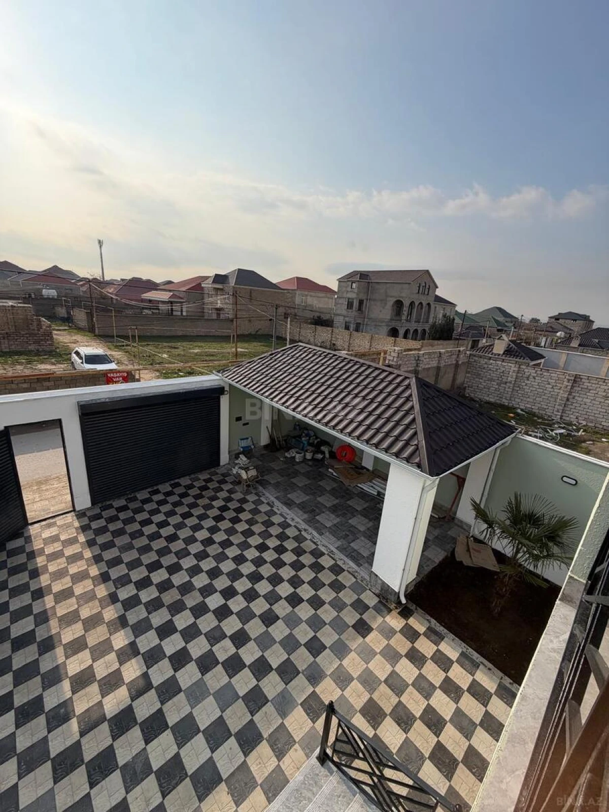 Satılır 4 otaqlı həyət evi 200 m²