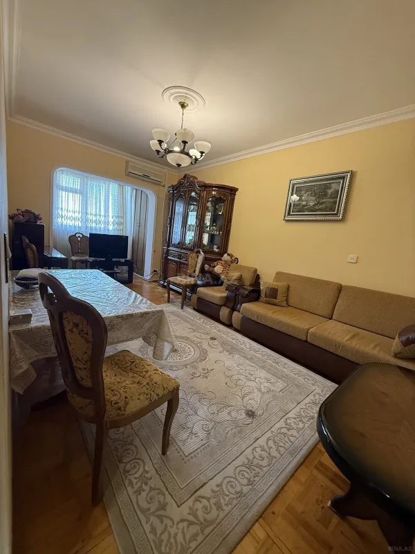 Satılır 3 otaqlı mənzil 75 m²