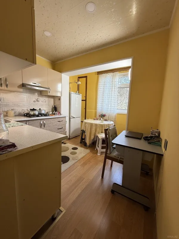 Satılır 3 otaqlı mənzil 75 m²