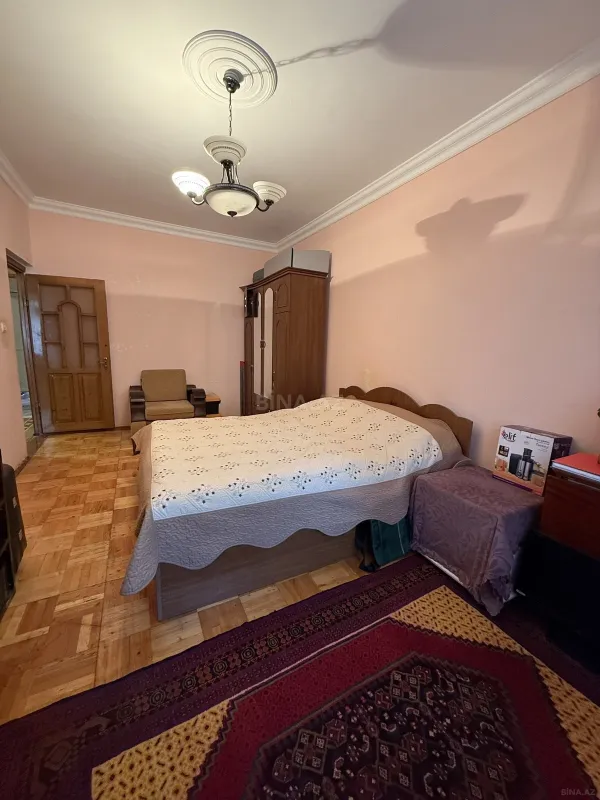 Satılır 3 otaqlı mənzil 75 m²