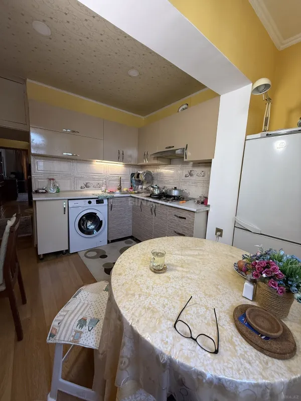 Satılır 3 otaqlı mənzil 75 m²