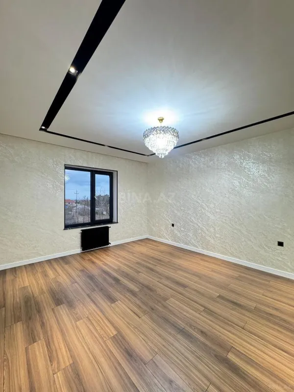 Satılır 6 otaqlı həyət evi 450 m²