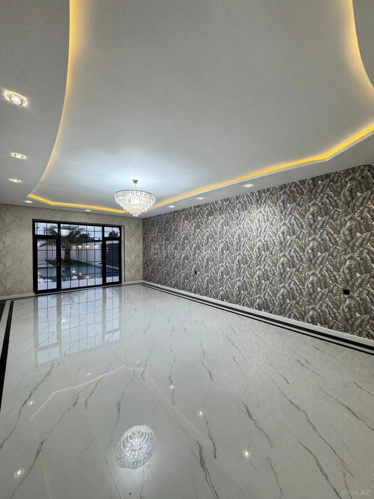 Satılır 6 otaqlı həyət evi 450 m²